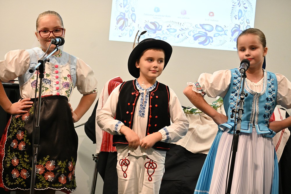 img00018.jpg