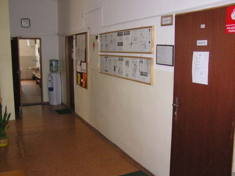 img00008.jpg