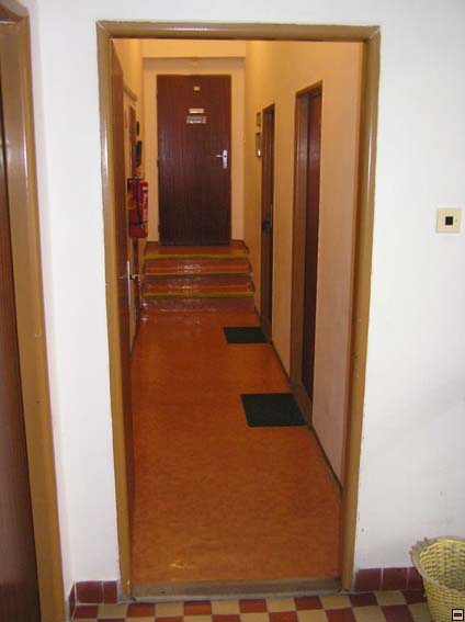 img00014.jpg