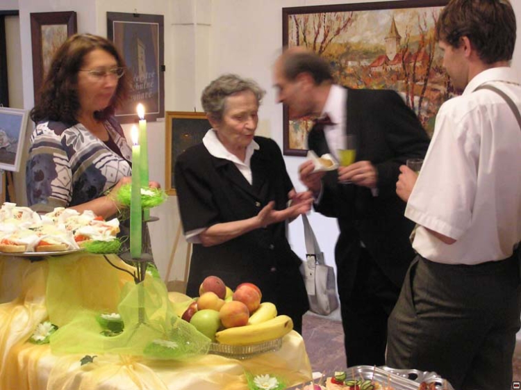 img00075.jpg
