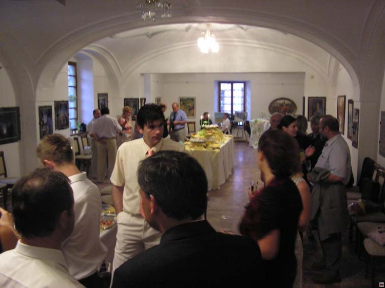 img00077.jpg