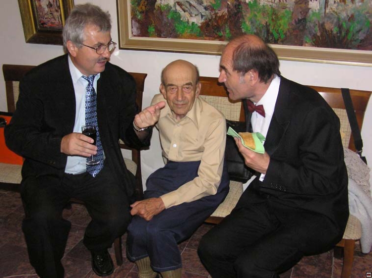img00081.jpg