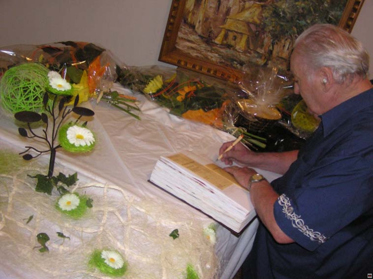 img00086.jpg