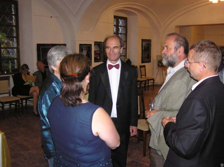 img00093.jpg