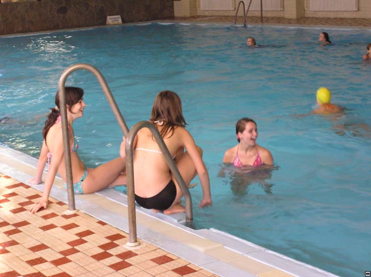 img00107.jpg
