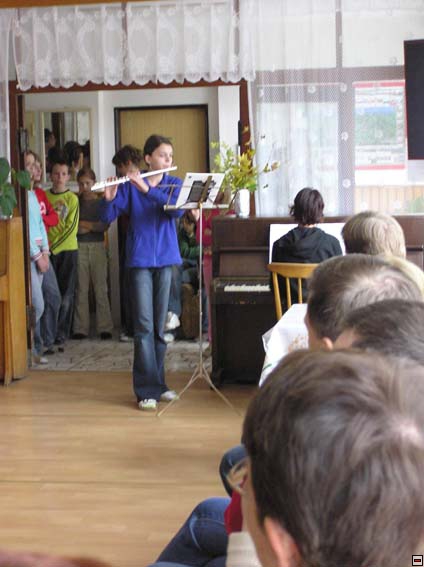 img00108.jpg