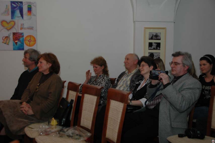 img00057.jpg