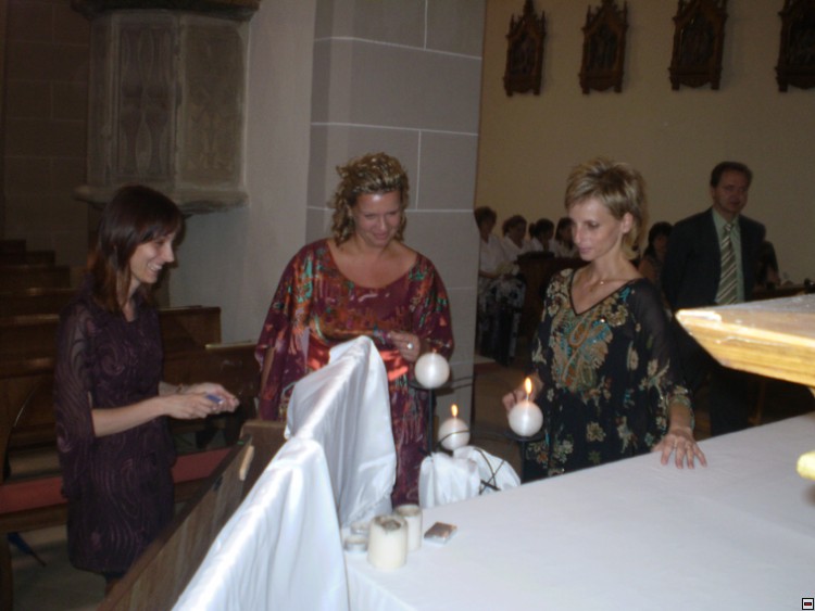 img00027.jpg
