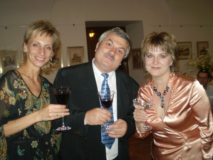 img00057.jpg