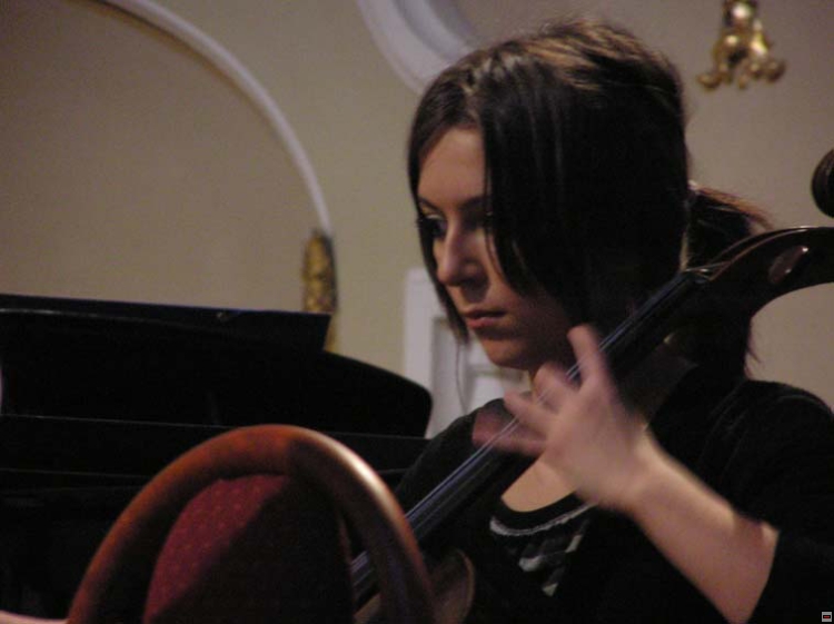 img00019.jpg