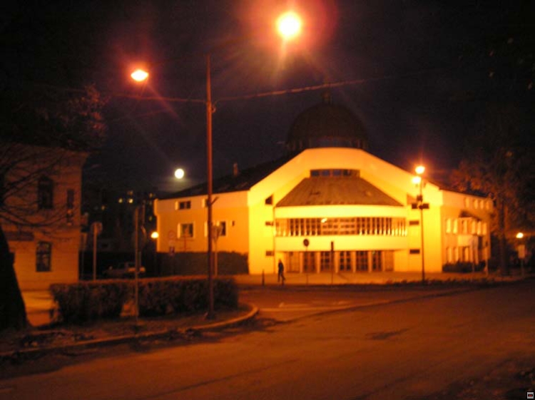 img00069.jpg