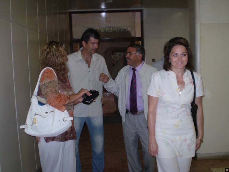 img00027.jpg