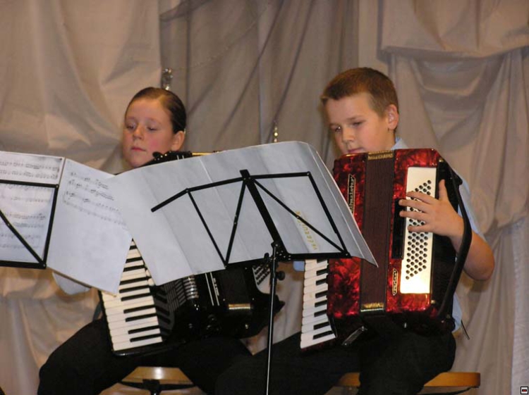 img00070.jpg