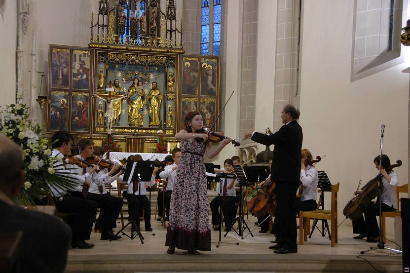 img00027.jpg