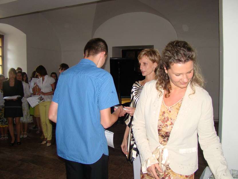 img00021.jpg