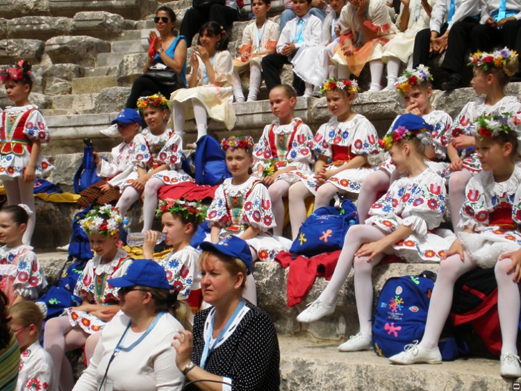 img00128.jpg