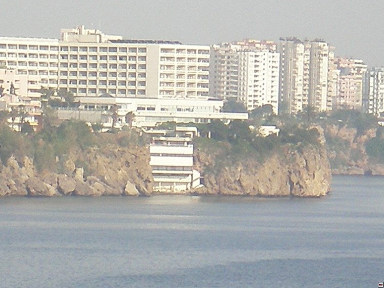 img00169.jpg