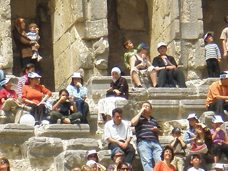 img00209.jpg