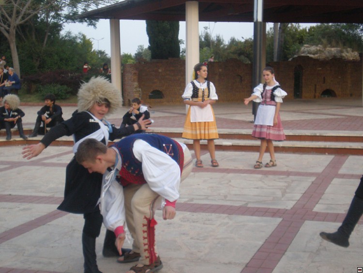 img00241.jpg