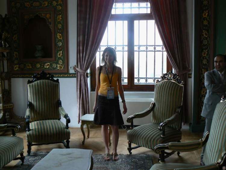 img00107.jpg