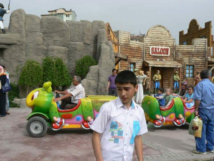img00136.jpg