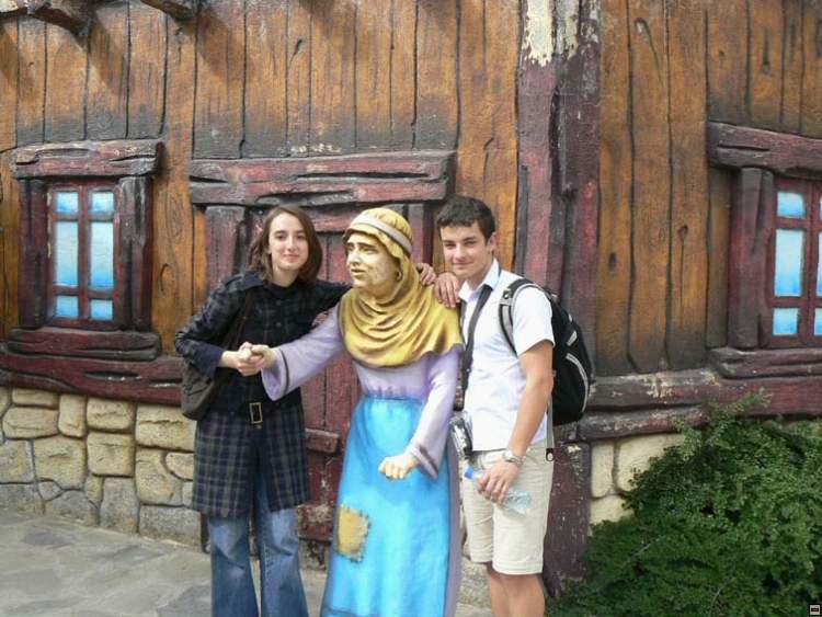 img00138.jpg