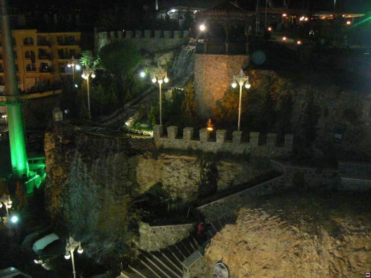 img00153.jpg