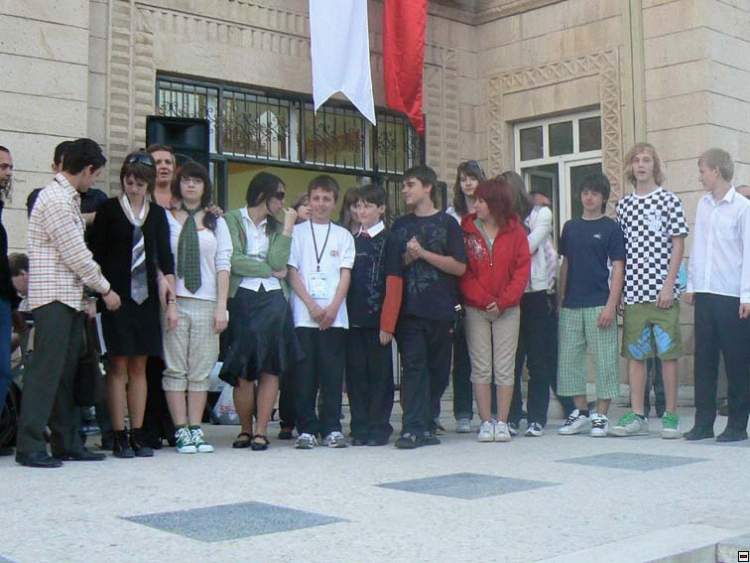 img00214.jpg