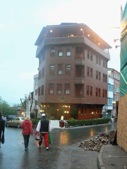 img00247.jpg