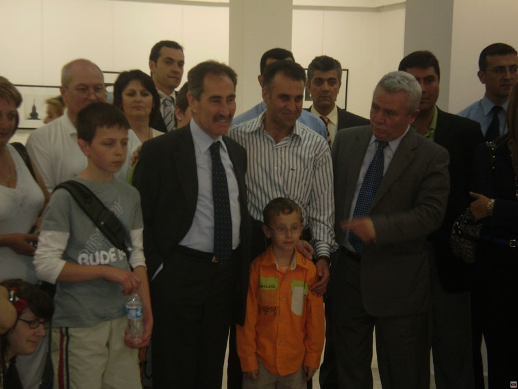 img00108.jpg