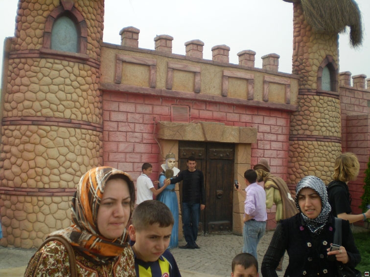 img00169.jpg