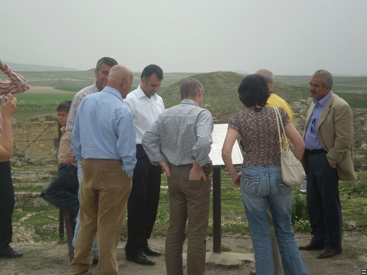 img00175.jpg