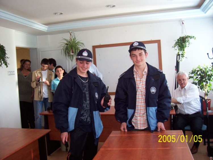 img00137.jpg