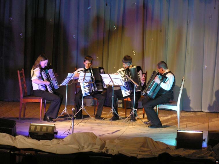 img00011.jpg