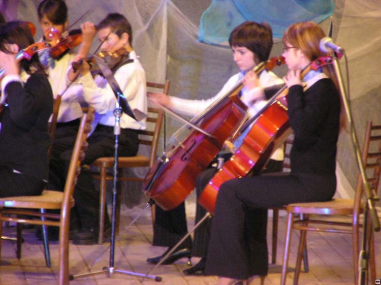 img00049.jpg