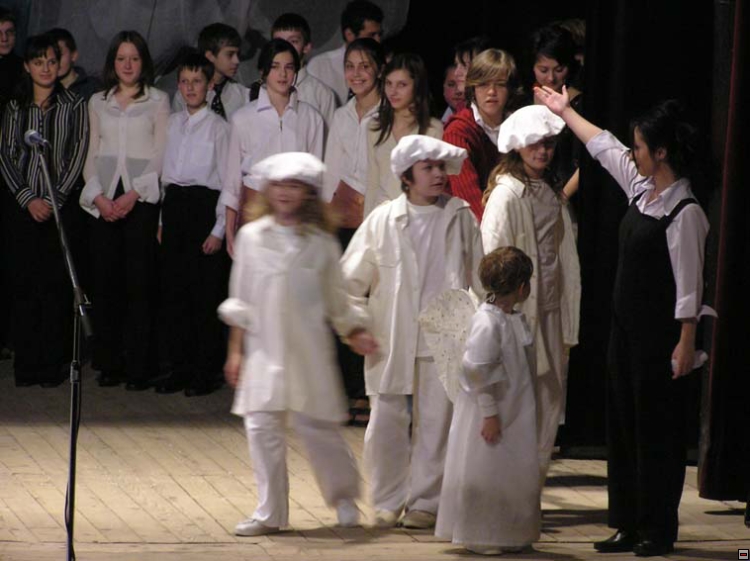 img00085.jpg